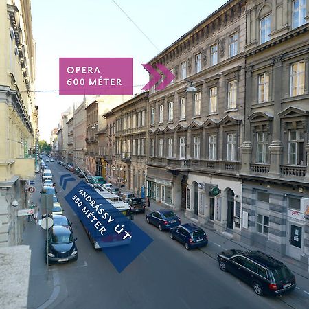 Yolo Hostel Budapesta Exterior foto